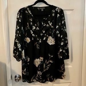 A Pea in A Pod Maternity Blouse Gorgeous